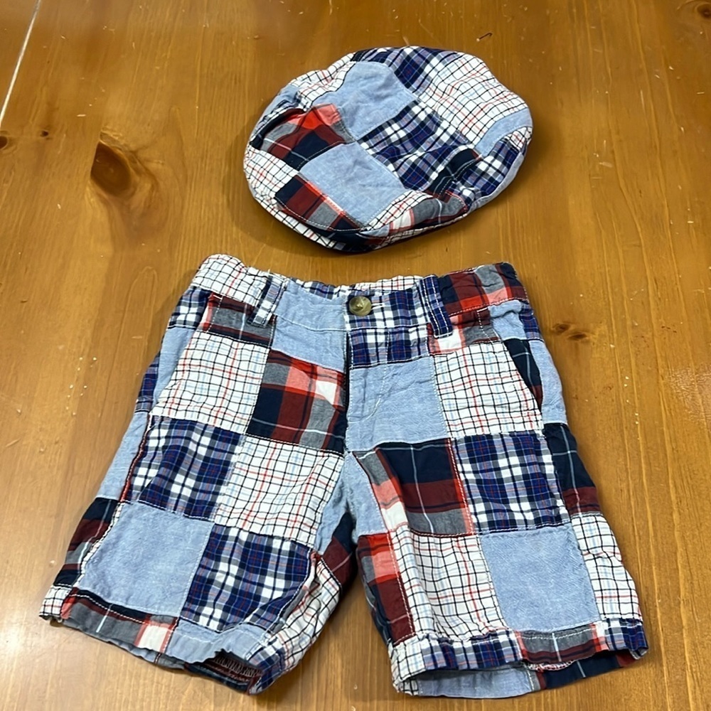 Janie  and Jack shorts size 3 and matching newsboy cap size 4-5